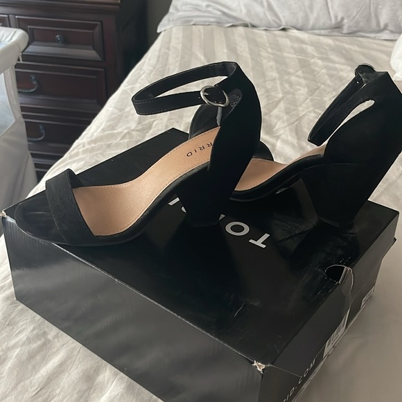 Torrid Heels - Picture 4 of 5
